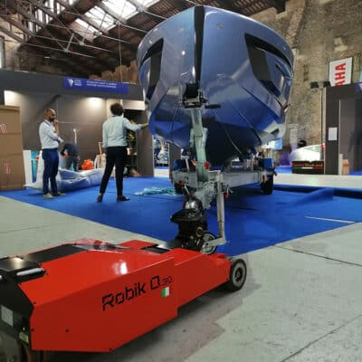 Robik Q30 / Electric tug
