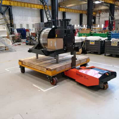 Robik Q30 / Electric tug